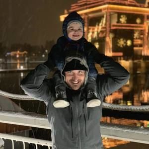 Meet your Posher, Thomas